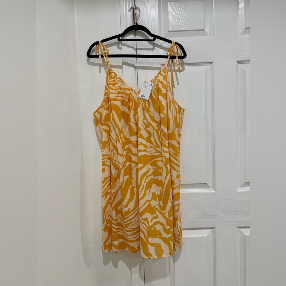 H&M Orange Zebra Swing Dress - XL